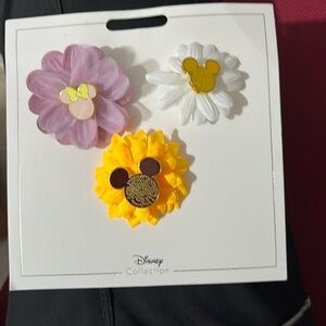 Disney pins